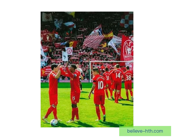 曼城逆转利物浦夺冠在望 球迷热议关键球员表现